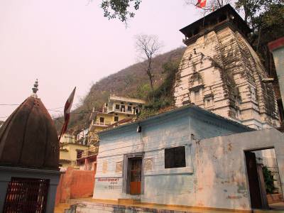 Travel Guide Raghunath Temple Devprayag
