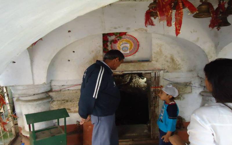 Patal Bhuvaneshwar Pithoragarh Uttarakhand