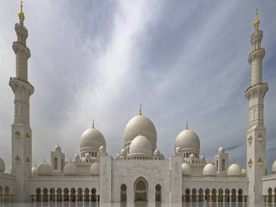Travel Guide Sheikh Zayed Grand Mosque