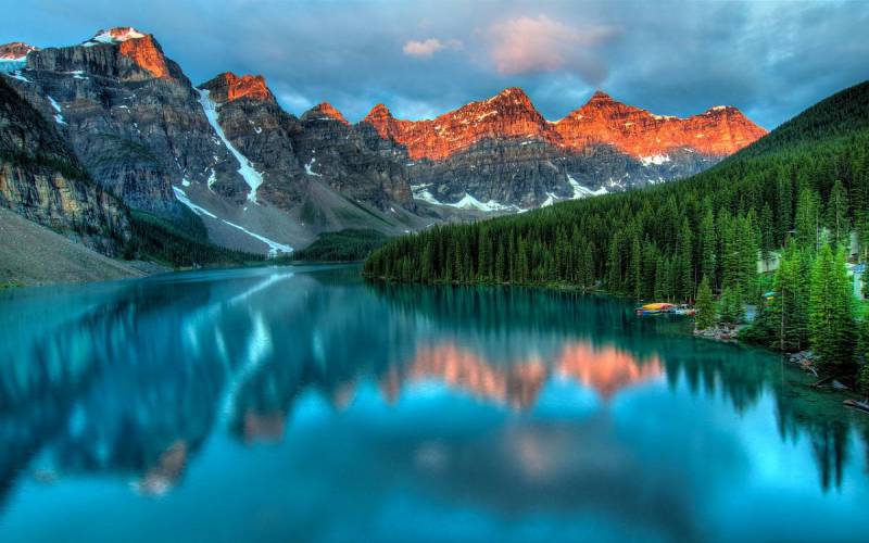 Moraine Lake -  Lake Louise