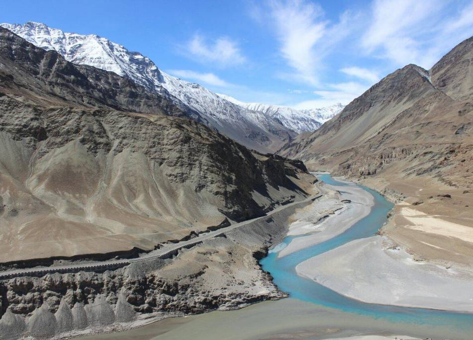 Hill Leh Ladakh, Illusion, Images, Facts, How to reach