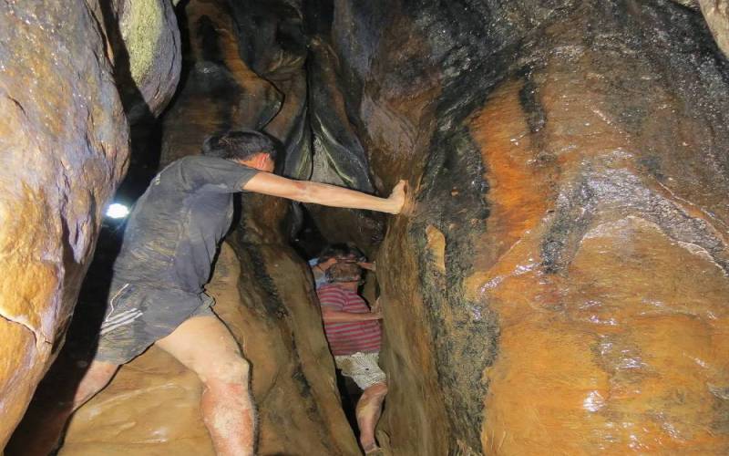 Caving in Khuangchera Puk