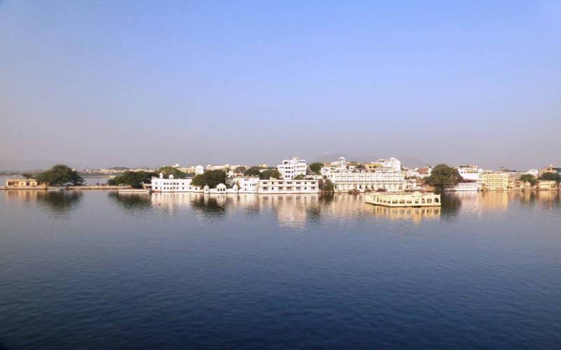 Lake Pichola Udaipur Rajasthan