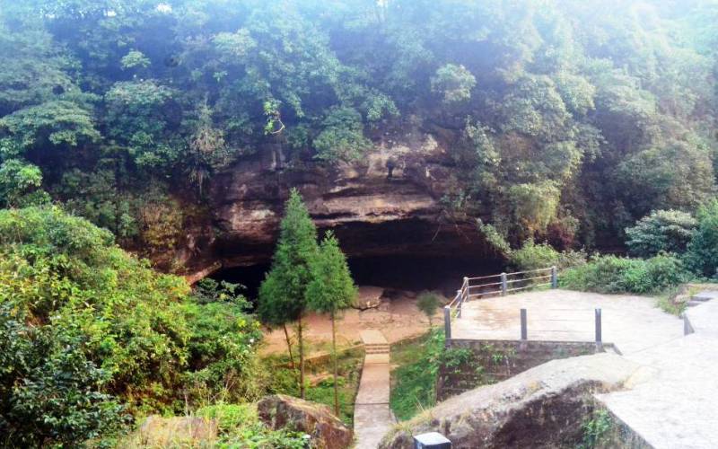Mawjymbuin Cave Shillong Meghalaya
