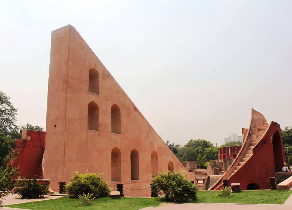 Jantar Mantar Delhi, History, Entry Fee, Timings, Location, Photos