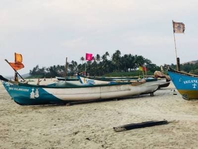 Travel Guide Ashvem Beach