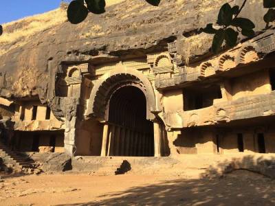 Travel Guide Bhaja Caves