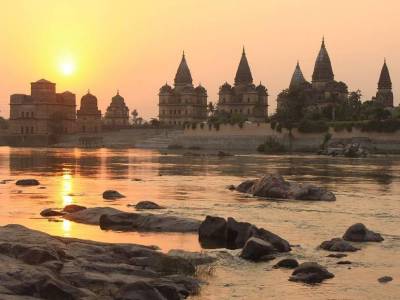 Travel Guide Orchha Fort