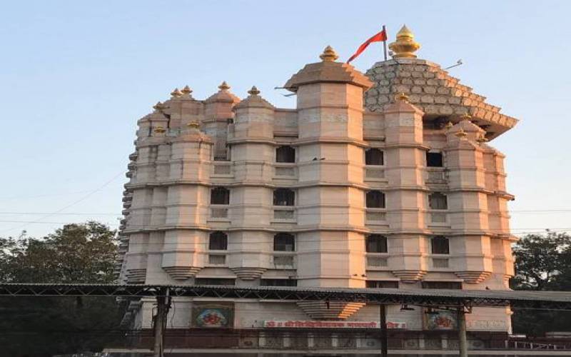 Shri Siddhivinayak in Mumbai of Maharashtra