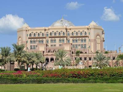 Travel Guide Emirates Palace