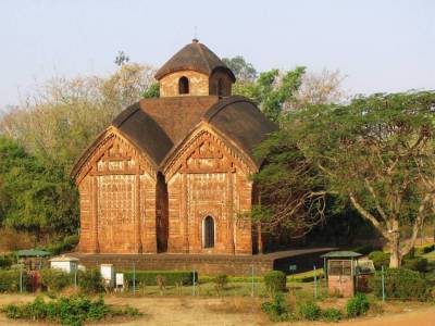 Travel Guide Terracotta Temples of Bishnupur Bankura