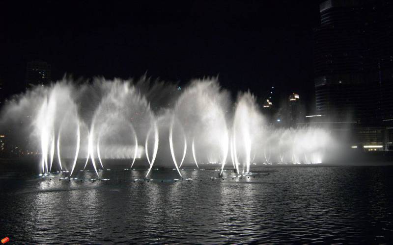 Dubai Mall Fountain