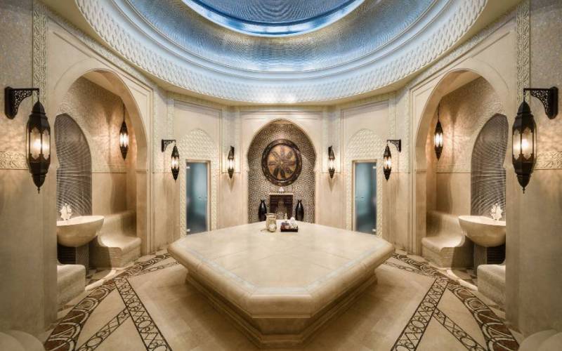 Emirates Palace in Abu Dhabi