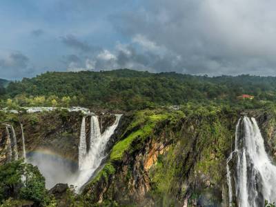 Travel Guide Jog Falls