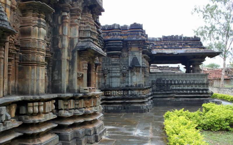 Tarakeshwara Temple