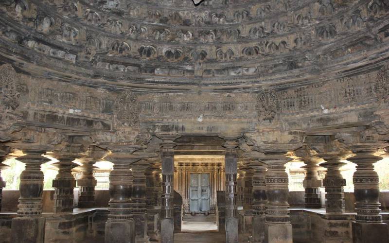 Tarakeshwara Temple in Hangal of Karnataka