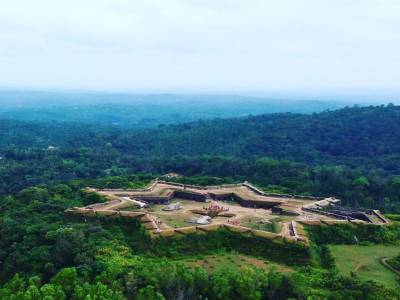 Travel Guide Manjarabad Fort
