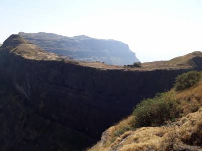 Travel Guide Alang Fort Nashik