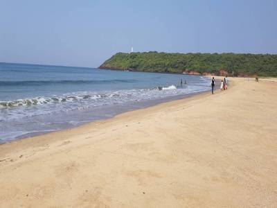 Travel Guide Achara Beach Malvan