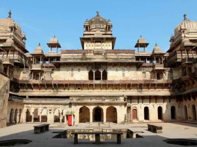 Travel Guide Jahangir Mahal Orchha