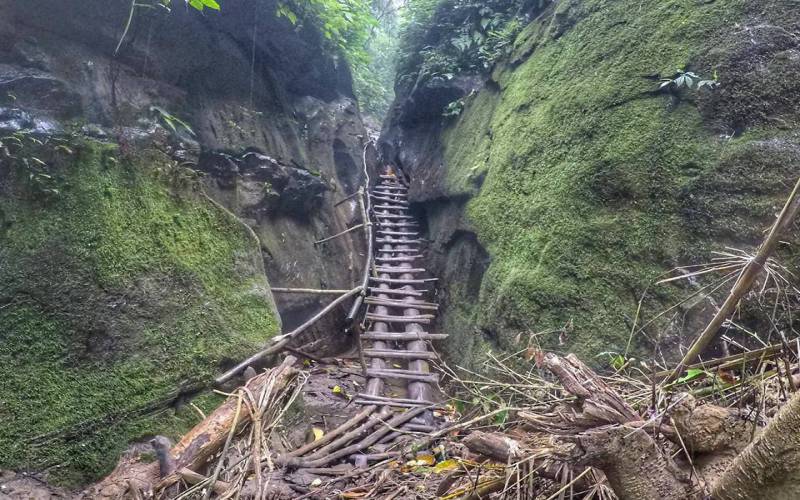 Devtamura Hills in Chabimura