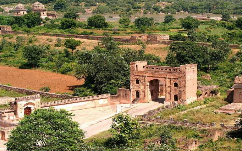 Rai Praveen Mahal Tikamgarh 