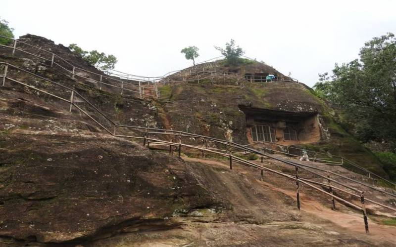 Pandava Caves Pachmarhi