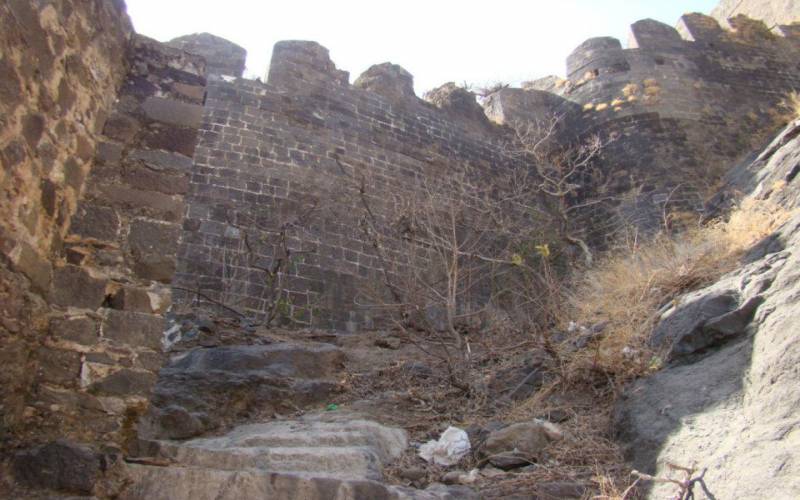 Laling Fort Dhule