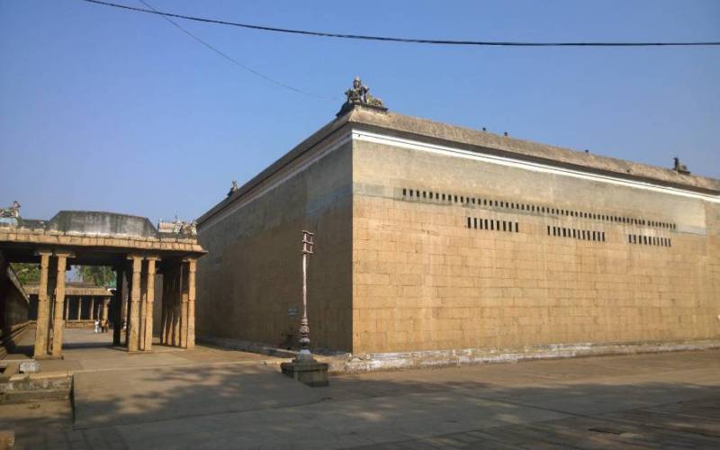 Jambukeswarar Temple Thiruvanaikaval Trichy
