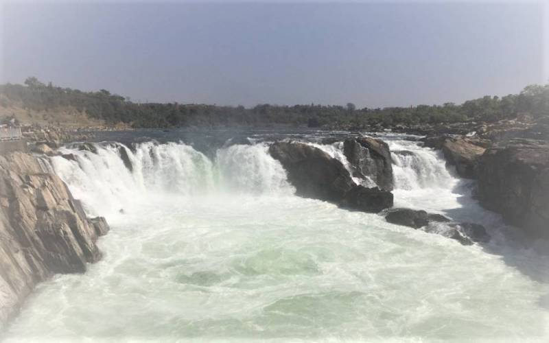 Dhuandhar Falls