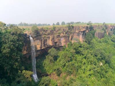 Travel Guide Mendri Ghumar Waterfall Jagdalpur