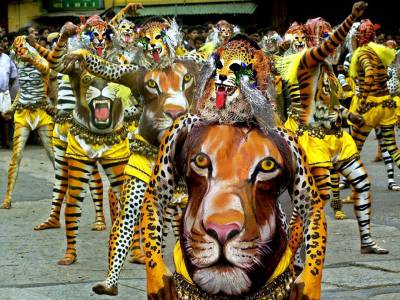 Puli Kali Folk Dance