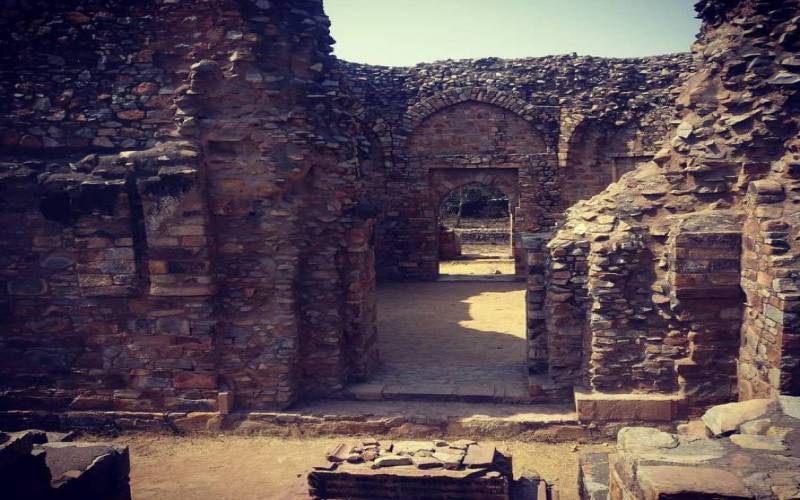 Mehrauli Archaeological Park in New Delhi