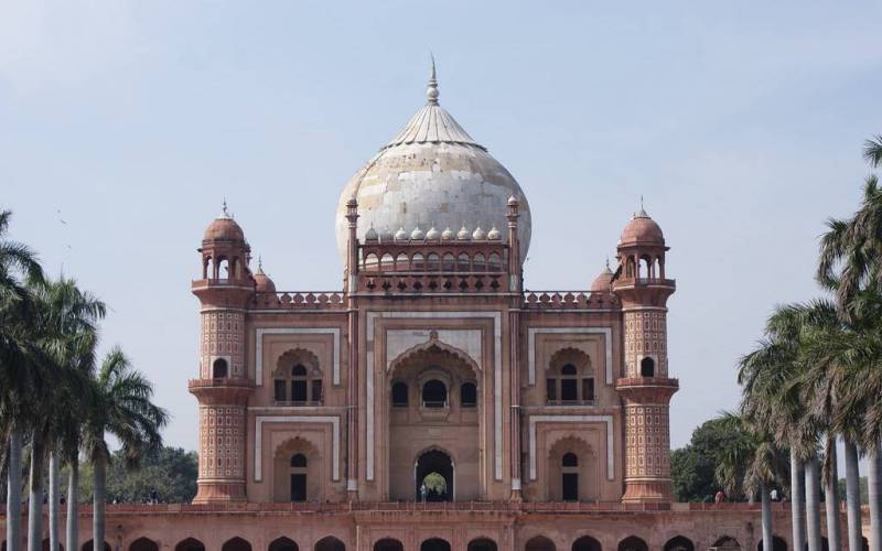 Safdarjung Tomb