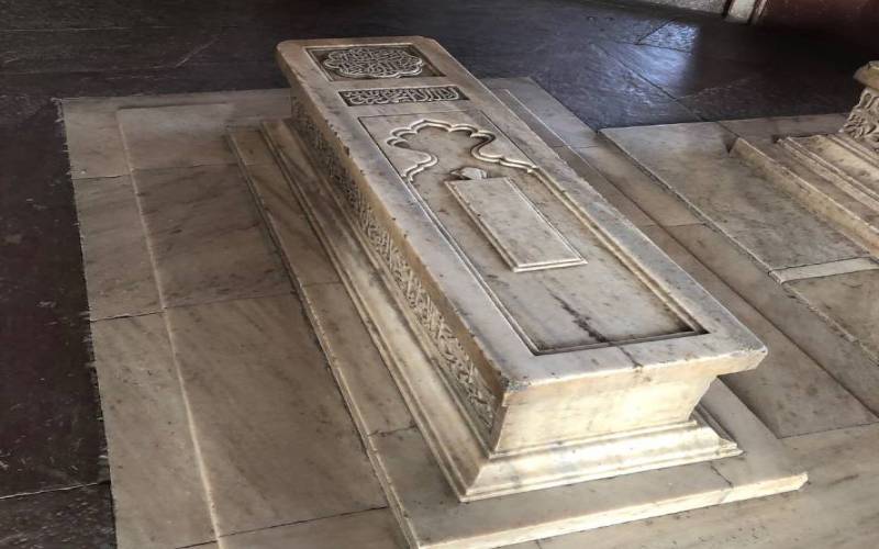 Safdarjung Tomb in Delhi, India