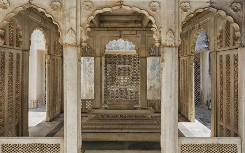 Paigah Tombs