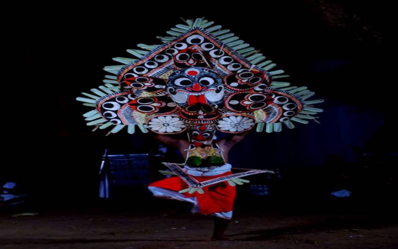 Padayani Dance