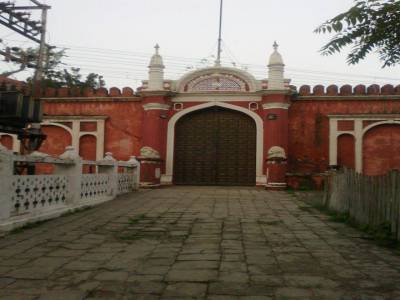 Travel Guide Jaitak Fort