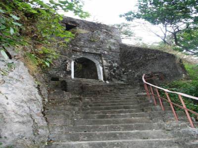 Travel Guide Kamlah Fort