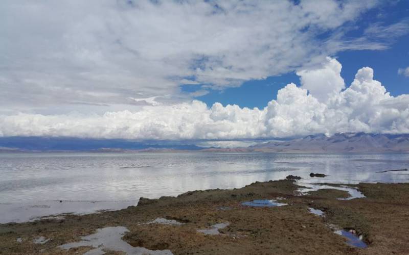 Tibet Manasarovar Lake