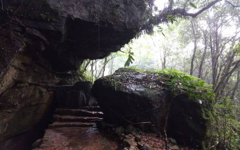 Garden of Caves Laitmawsiang