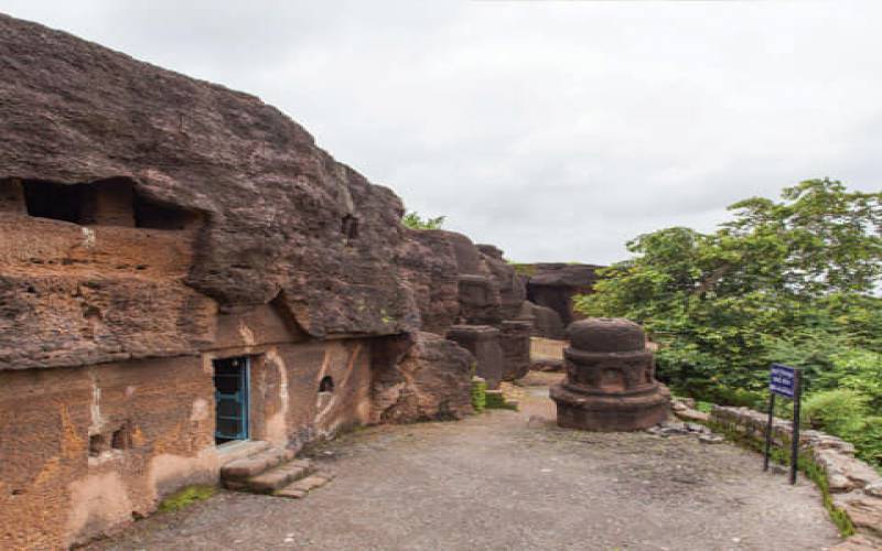 Kolvi Caves