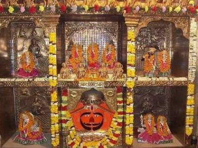 Salasar Balaji Temple Rajasthan, timings, darshan, history, distance